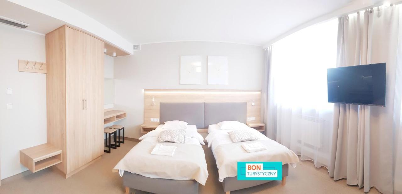 Restauracja Venus Hotel Ostrowiec Świętokrzyski Kültér fotó